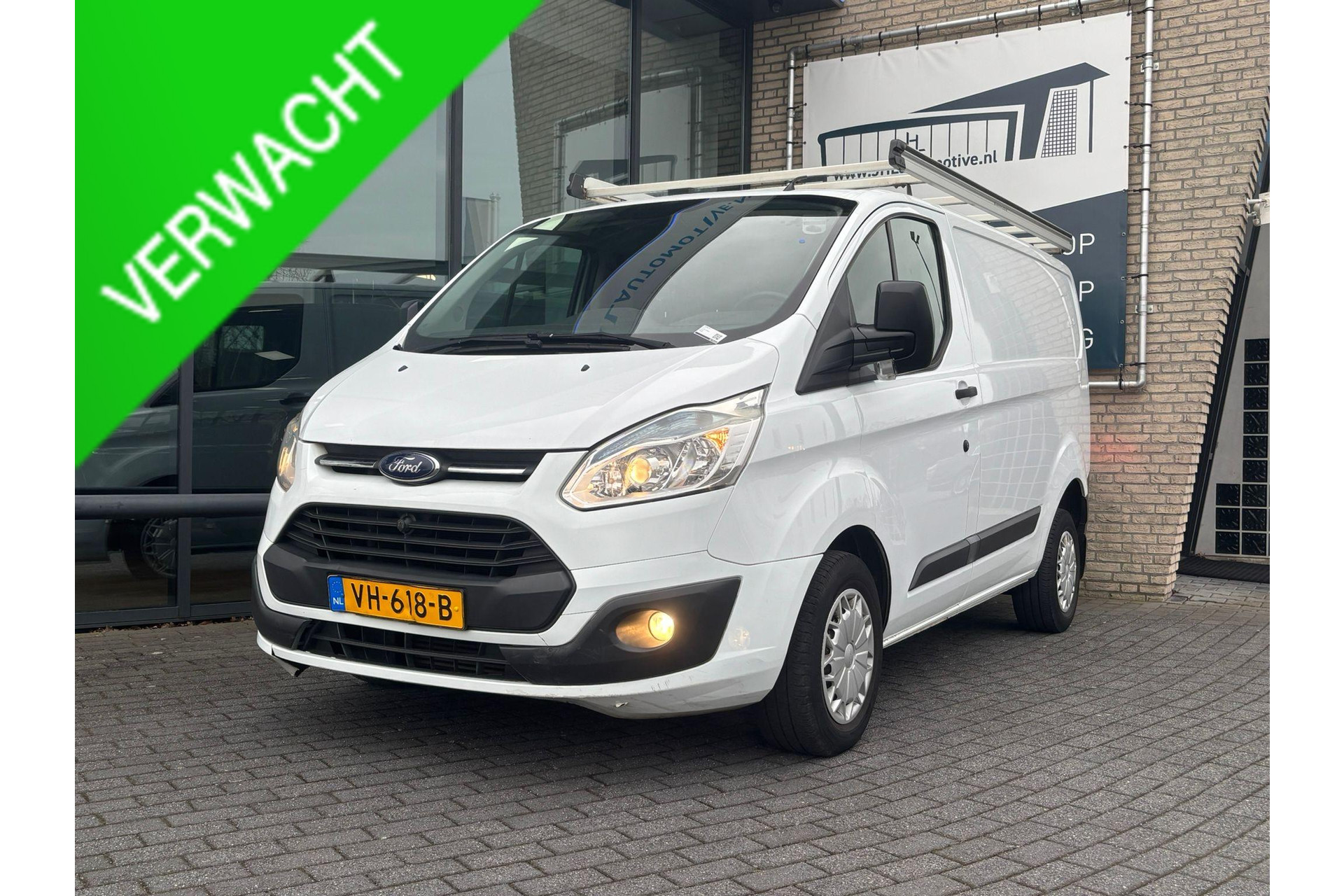 Ford Transit Custom 2.2 TDCI L1H1*A/C*CRUISE*HAAK*3PERS*INRICHTING*